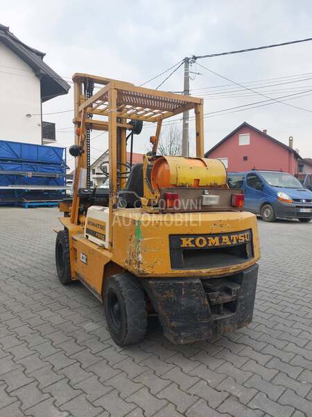 Komatsu 3 tone