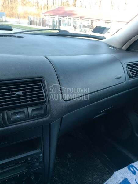 Volkswagen Golf 4 1,6