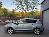 Peugeot 3008 2.0 hdi HIBRID 4x4