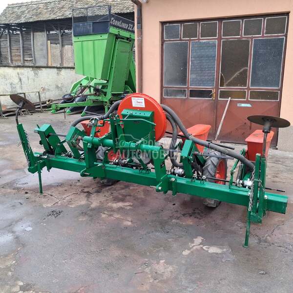 Nodet Pneumassem AGRIA 4 reda kao nova