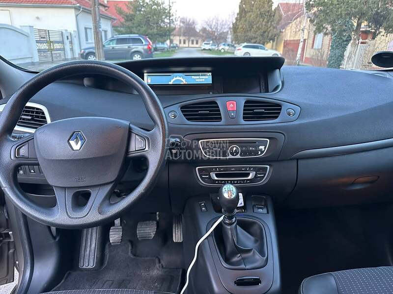 Renault Scenic 