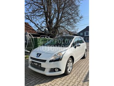 Peugeot 5008 AUT / CH / PANO