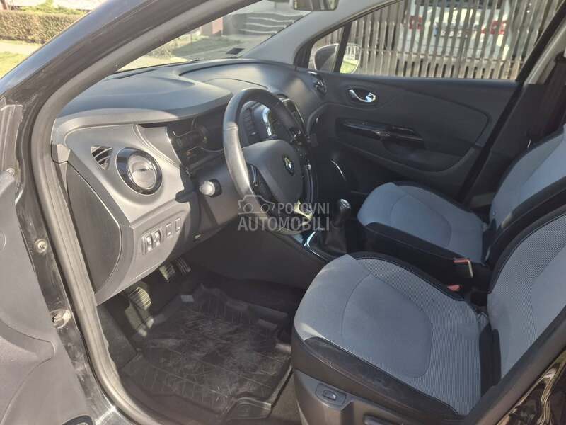 Renault Captur 2015g.