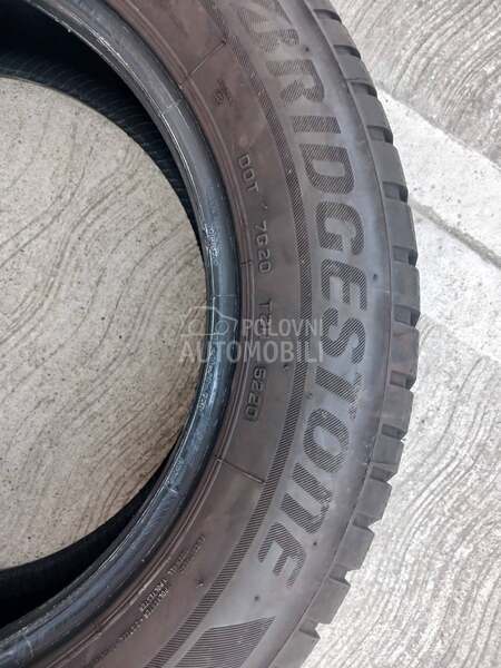 Bridgestone 205/60 R16 Zimska