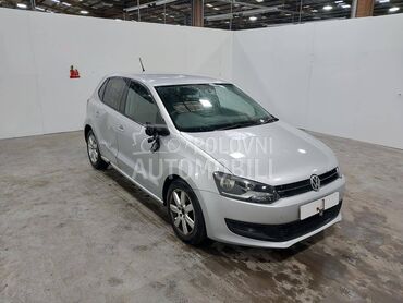 Volkswagen Polo 1.6 TDI 2010. god. -  kompletan auto u delovima