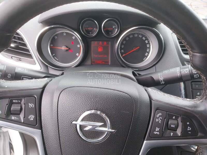 Opel Mokka COSMO/AUT/NAV