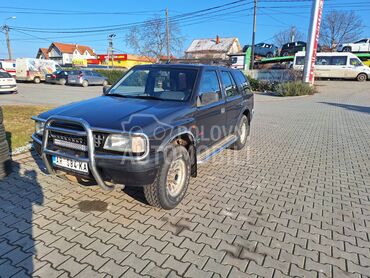 Opel Frontera 2.4 i