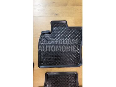 Patosnice za Volkswagen Touran od 2013. do 2025. god.