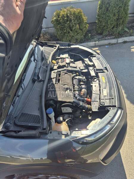 Delovi za Citroen C4 Cactus 2016. god.