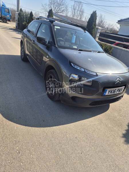 Delovi za Citroen C4 Cactus 2016. god.