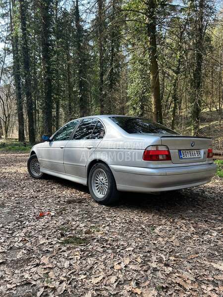 BMW 520 e39