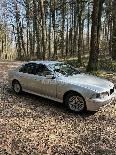 BMW 520 e39