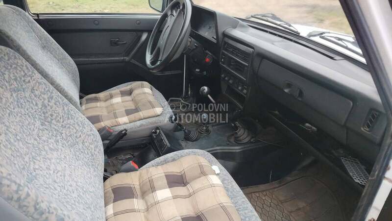 Lada Niva 