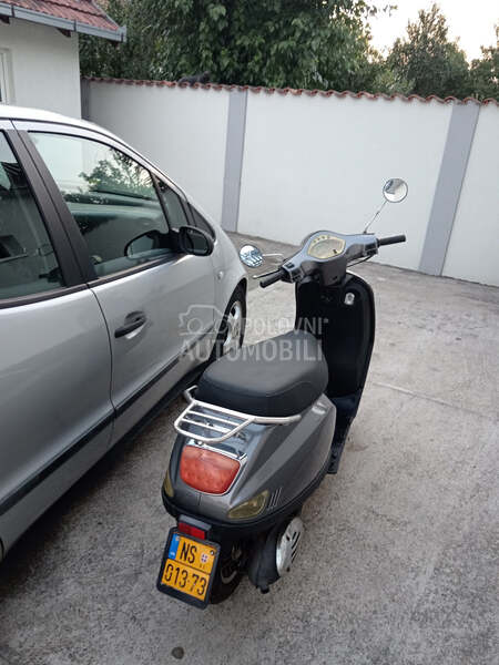 Tao Motor Vespa