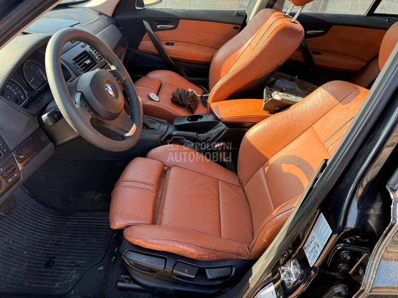 BMW X3 E83 -  kompletan auto u delovima