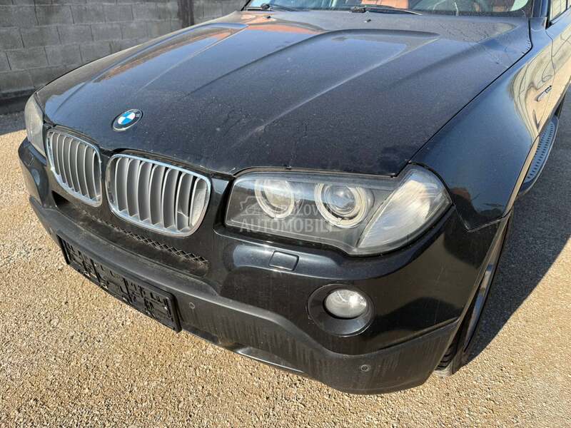 BMW X3 E83 -  kompletan auto u delovima