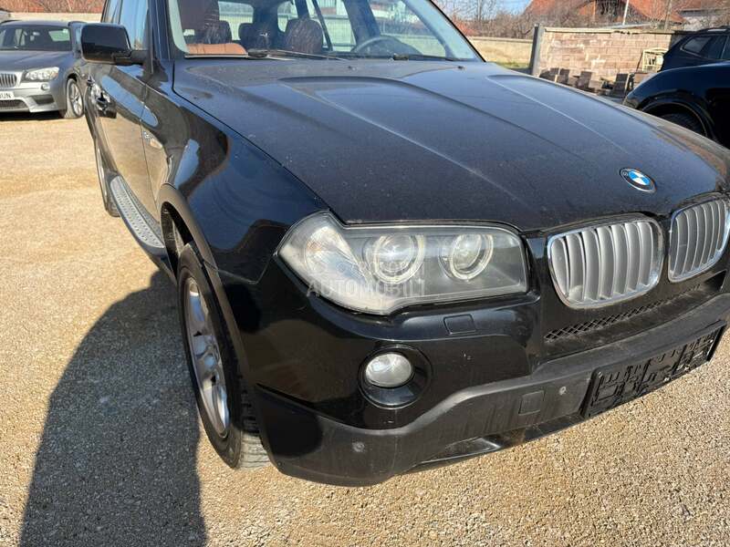 BMW X3 E83 -  kompletan auto u delovima