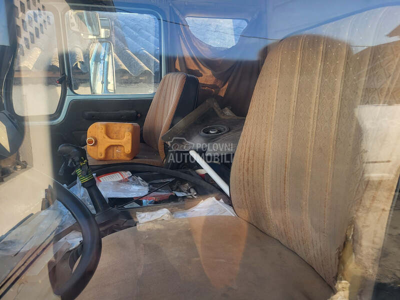 Mercedes Benz 1422 kran