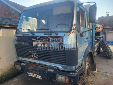 Mercedes Benz 1422 kran