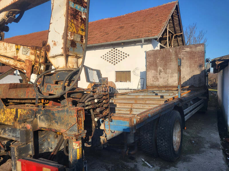 Mercedes Benz 1422 kran