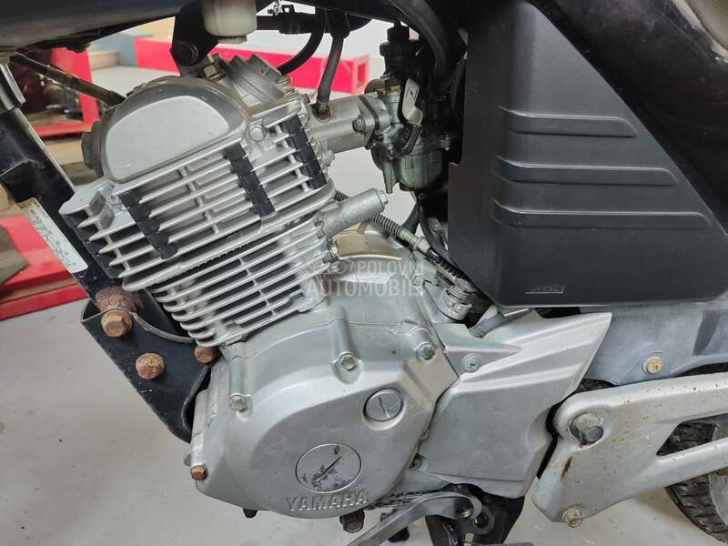 Yamaha YBR 125
