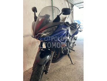 Yamaha FZ6 S FAZER