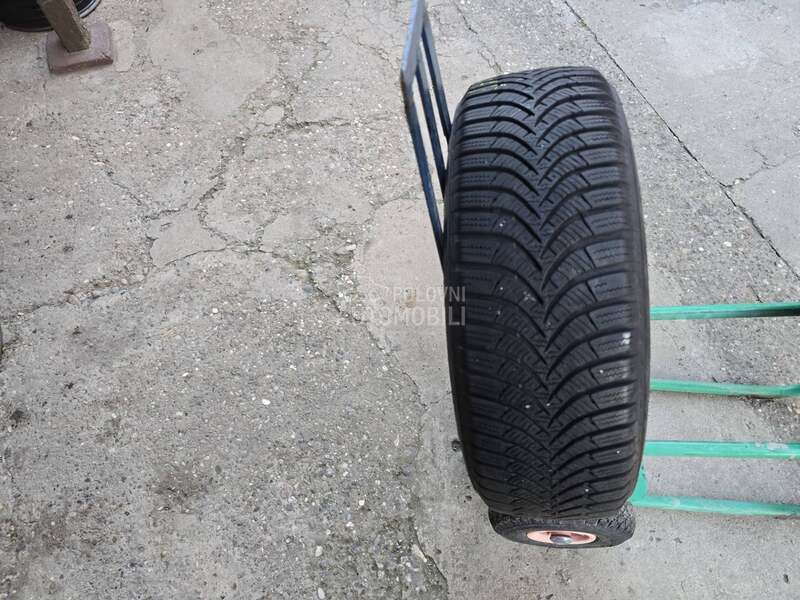 Hankook 175/65 R14 Zimska