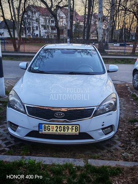 Kia cee`d 1.6