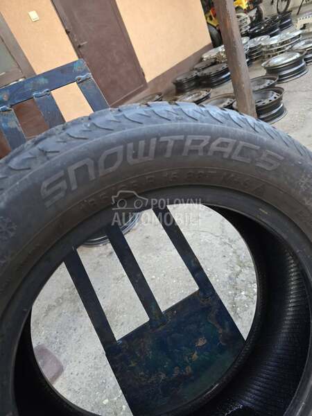 Vredestein 185/65 R15 Zimska