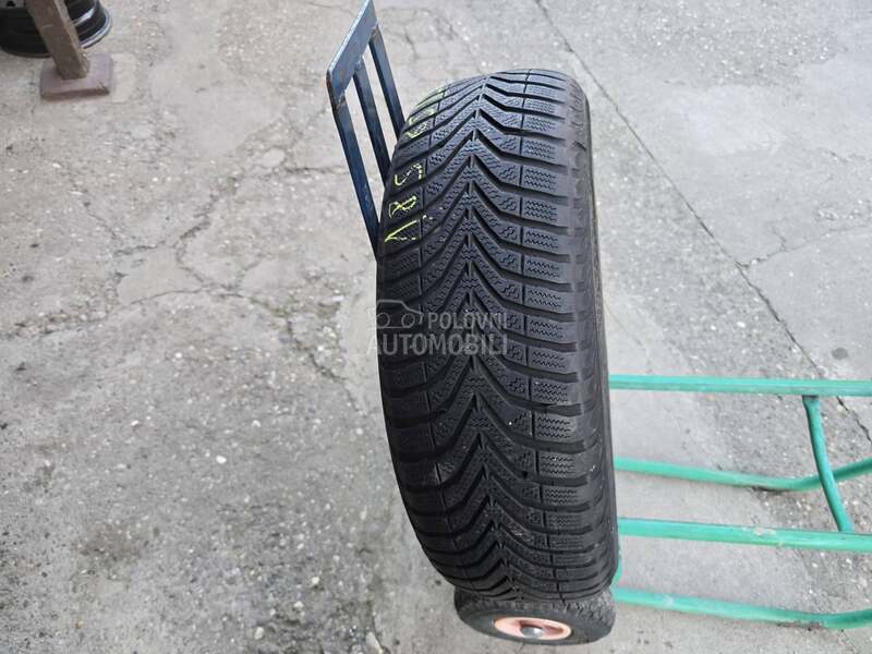 Vredestein 185/65 R15 Zimska