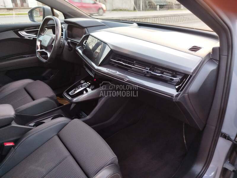 Audi Q4 e-tron 82k.w.h...S-line