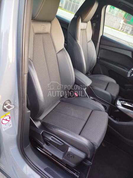 Audi Q4 e-tron 82k.w.h...S-line