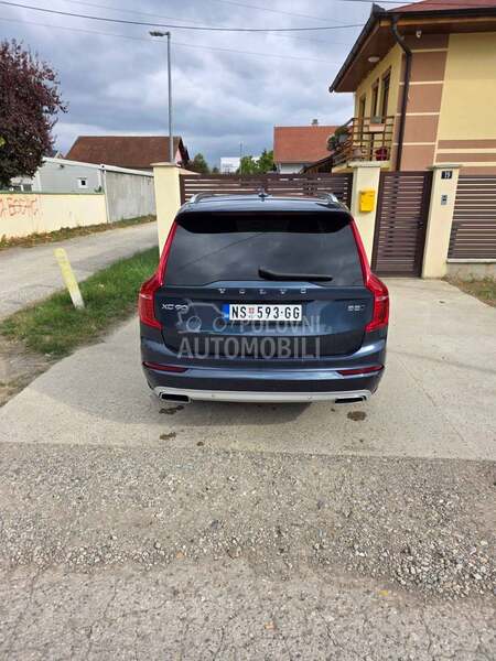 Volvo XC90 