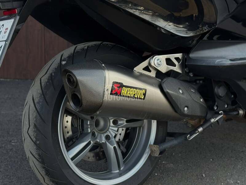 BMW C650 GT / Akrapovic