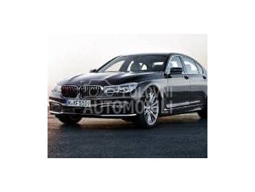 BMW Serija 7 G11 2017. god. -  kompletan auto u delovima
