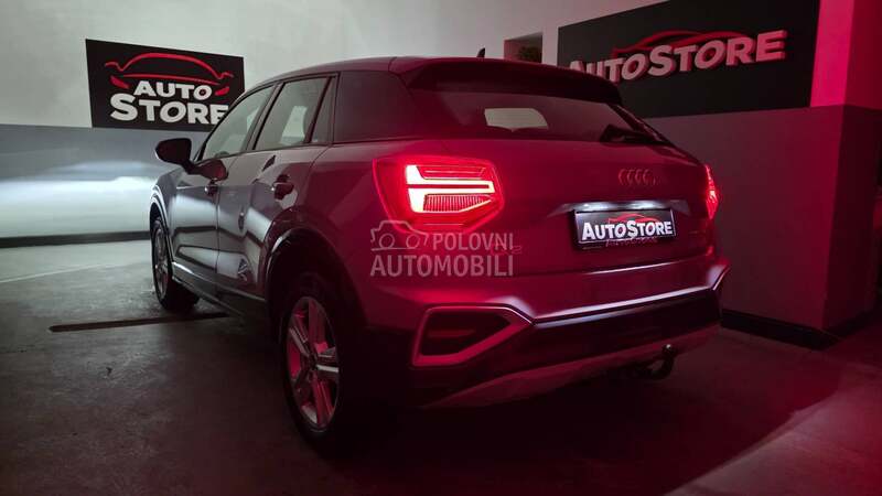 Audi Q2 Business