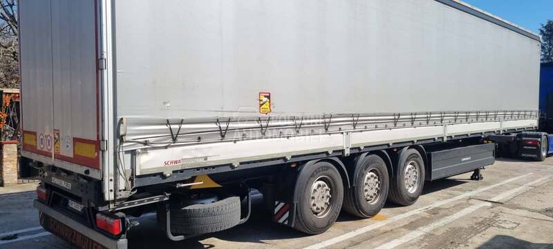 Schwarzmuller J01 SA STRANICAMA