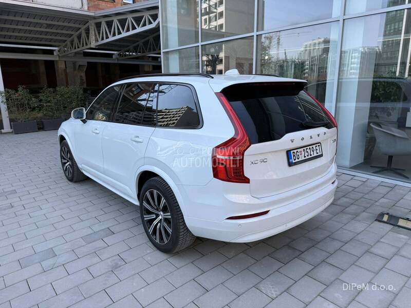 Volvo XC90 B5 AWD CORE