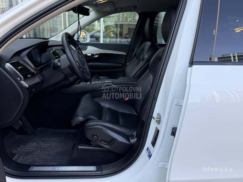 Volvo XC90 B5 AWD CORE