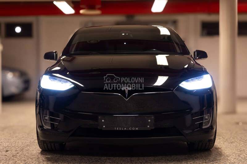Tesla Model X 100D
