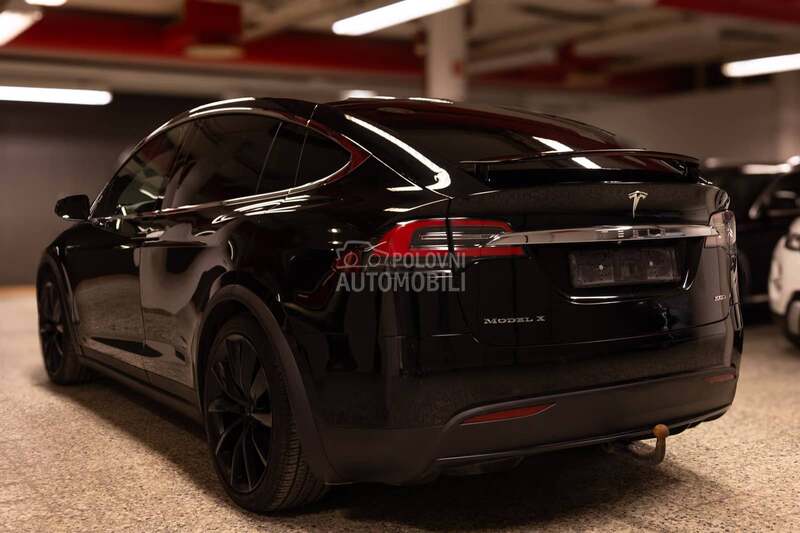 Tesla Model X 100D