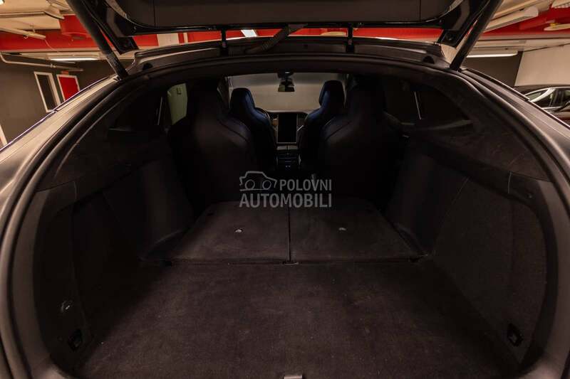 Tesla Model X 100D
