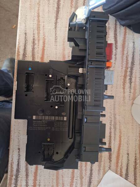 Zadnji sam modul w212