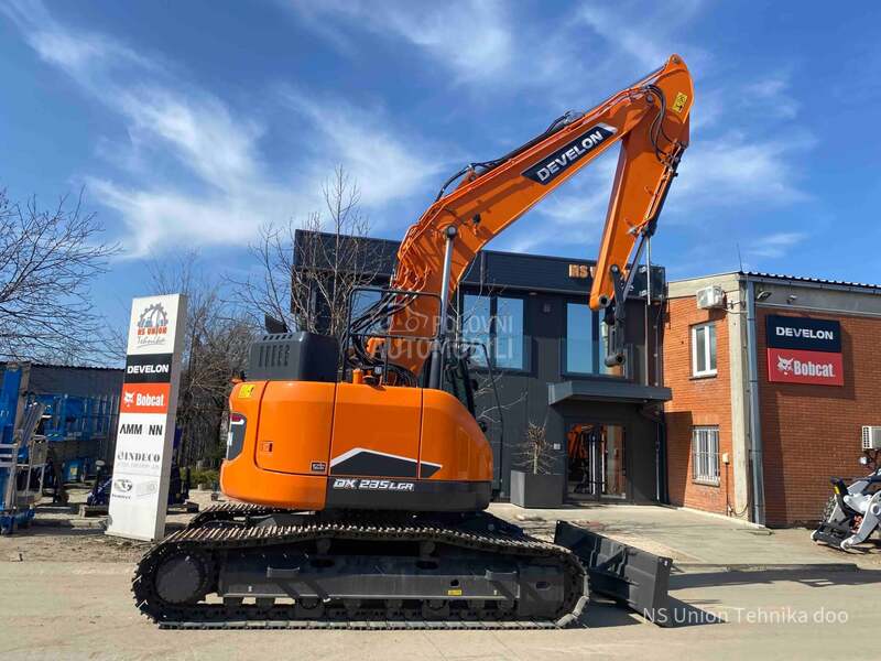 Doosan DX 235LCR