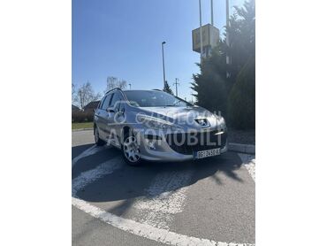 Peugeot 308 1.6 hdi