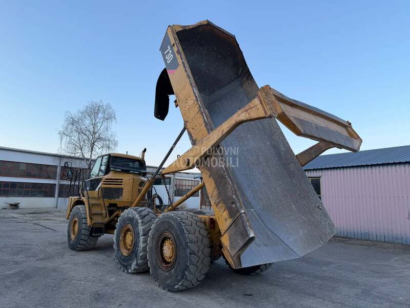CAT 730