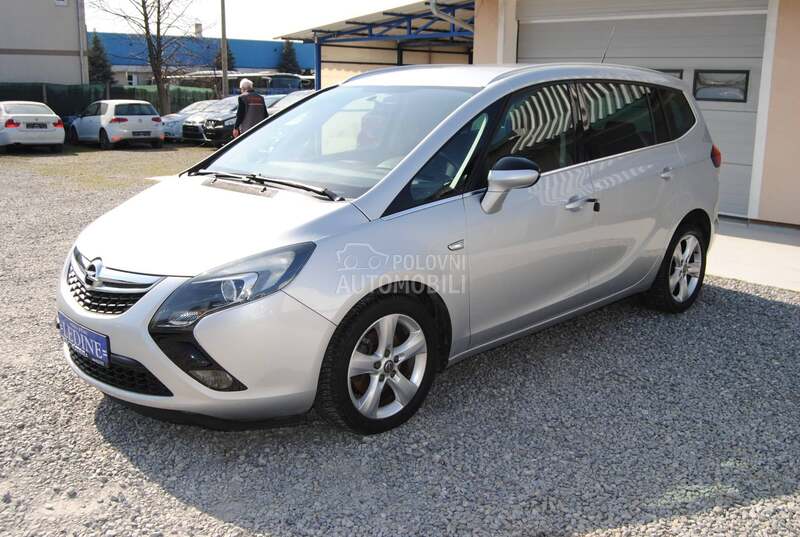 Opel Zafira 