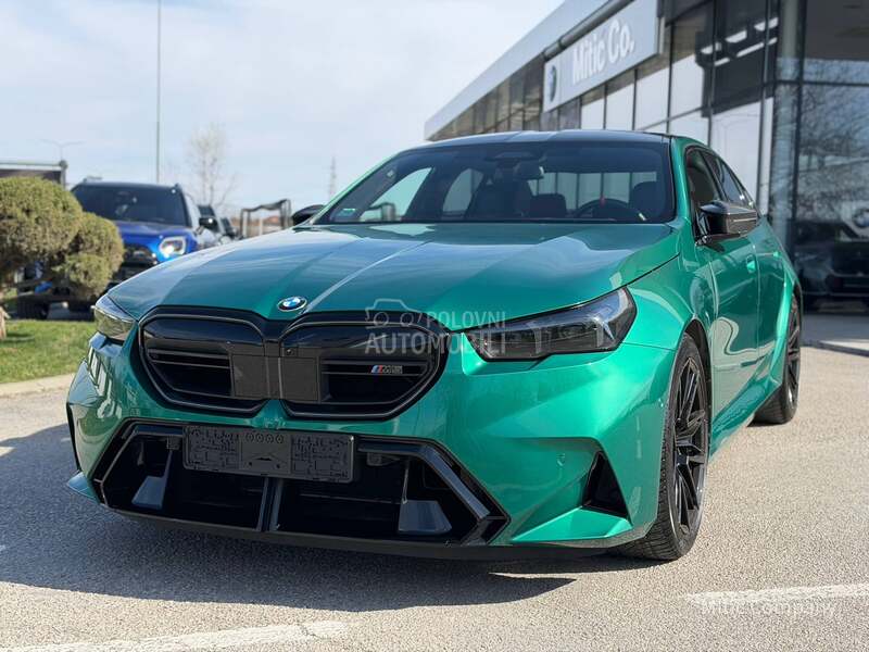 BMW M5 