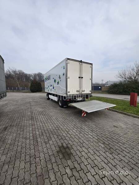 Krone Load Carrier, hladnjača