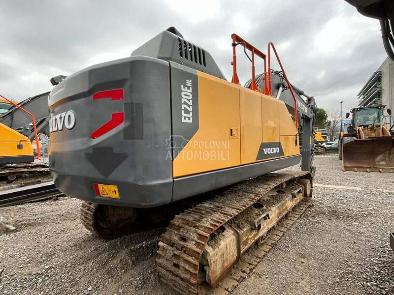 Volvo EC220ENL